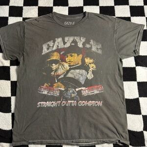 Eazy-E 'Straight Outta Compton' Vintage-Style Charcoal Graphic Tee